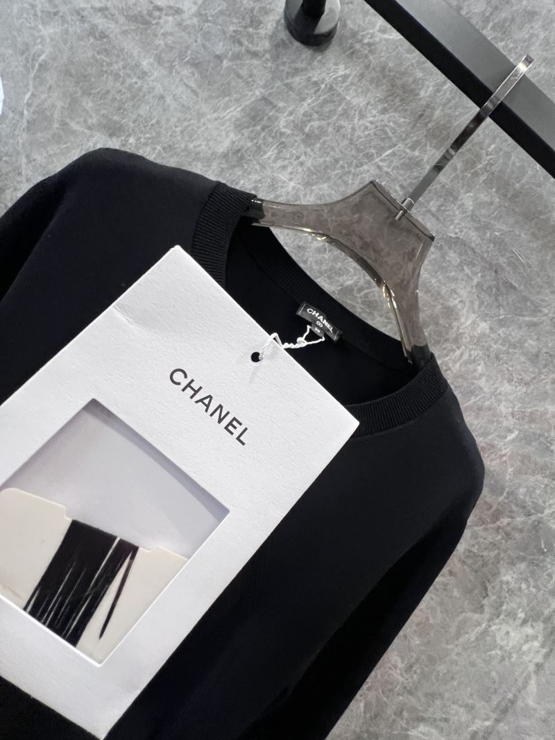 Chanel Outwear